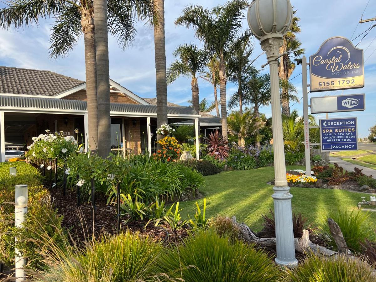 Coastal Waters Motor Inn Lakes Entrance Eksteriør bilde